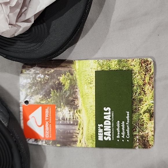 NWT men sandals size 13 black - Picture 2 of 9